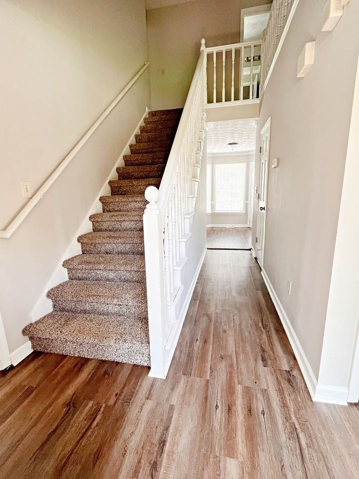 5265 Cross Creek Trce - Photo 2 of 19