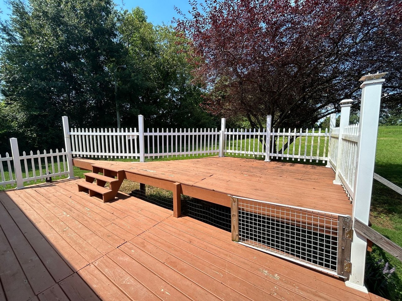 21753 Landwood Trl - Photo 2 of 12