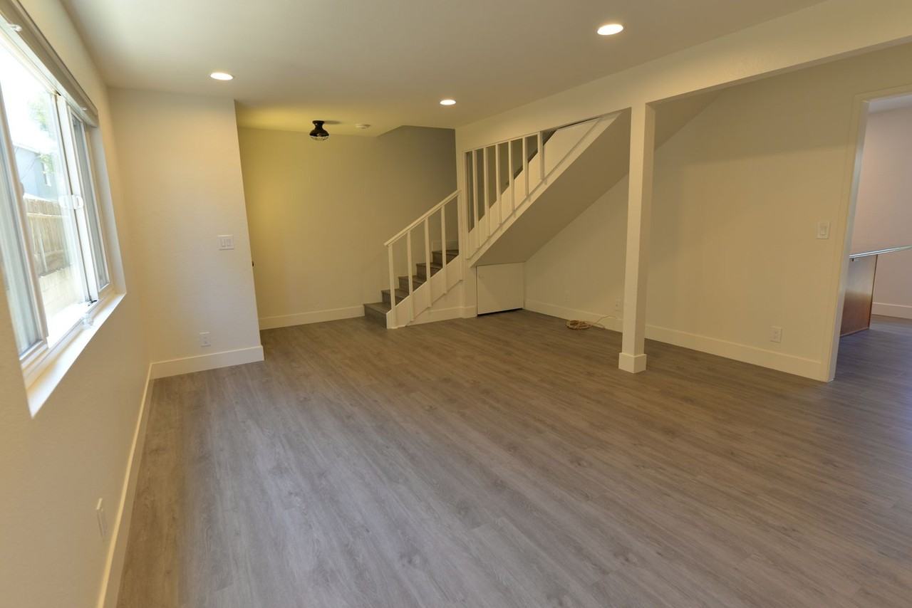 102 Avenida San Dimas - Photo 3 of 15