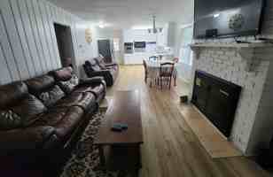 featured image of 33 Edith Ave