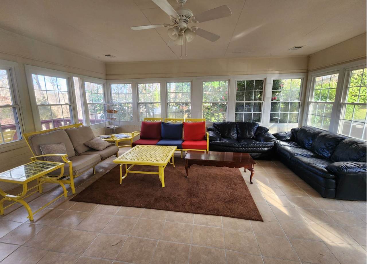 33 Edith Avenue - Photo 4 of 50