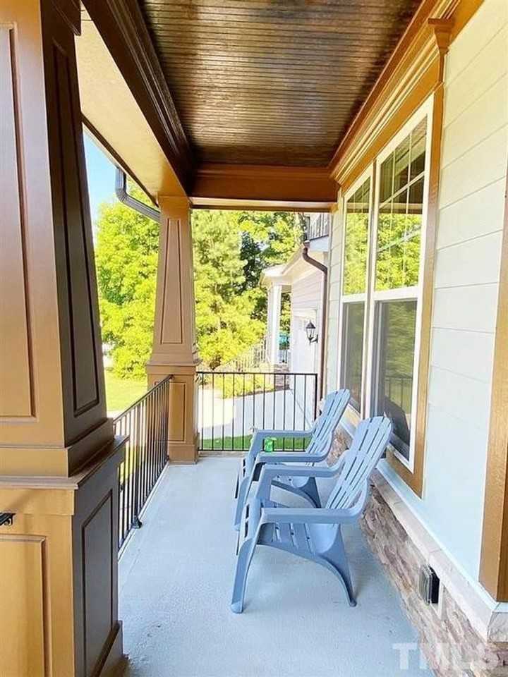 1781 Grande Chateau Ln - Photo 2 of 27