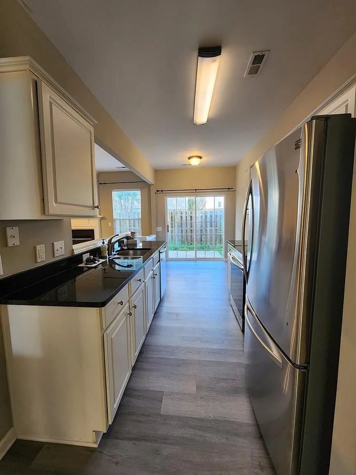 15325 Lavista Way - Photo 6 of 26