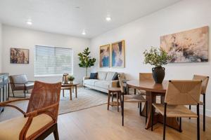 featured image of 330 28th St