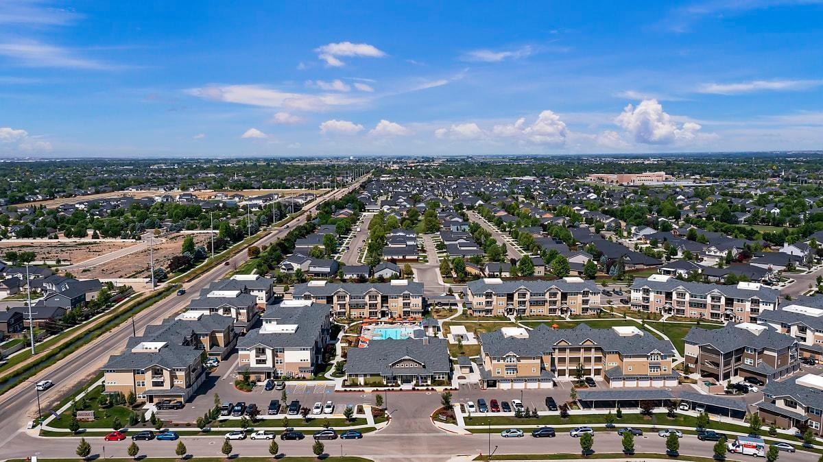 4909 N Elsinore Ave - Photo 4 of 26