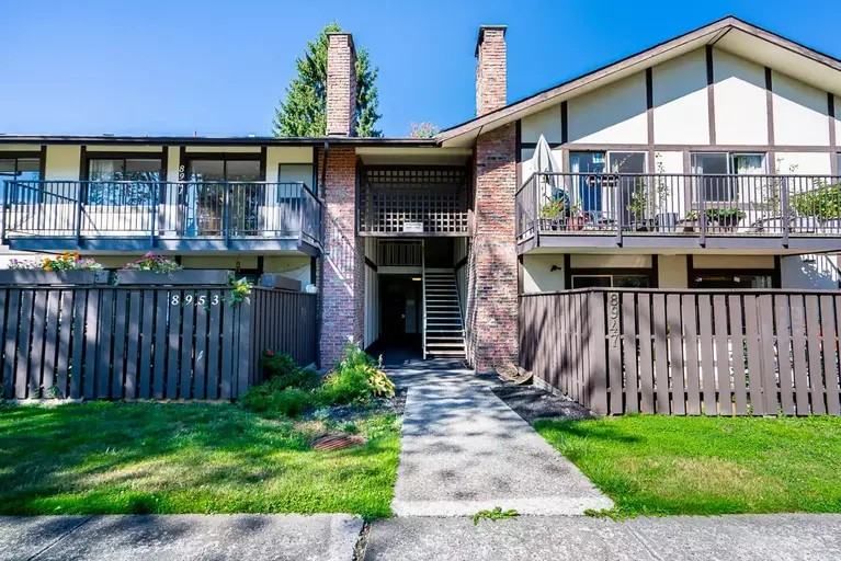 8961 Horne St - Photo 2 of 20