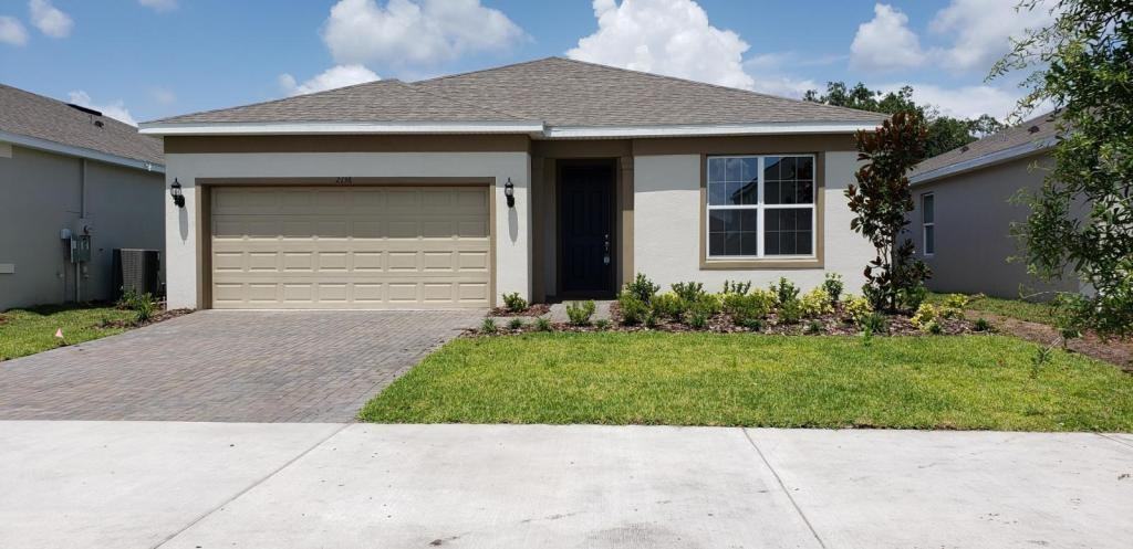 2136 Live Oak Lake Rd - Photo 2 of 29