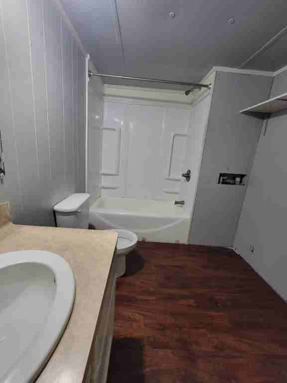 1130 Woodrow St - Photo 4 of 9