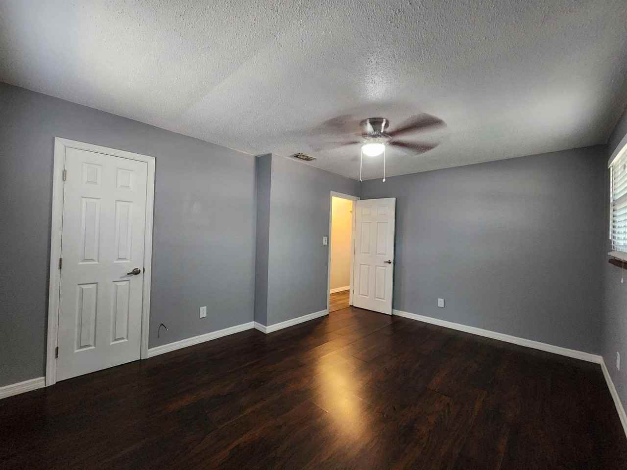 4810 Pinto Dr - Photo 3 of 11