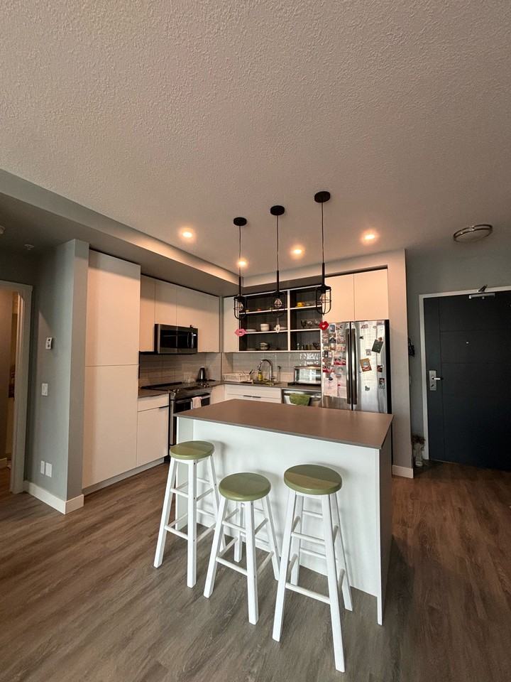 Aria - 4135 University Ave NW - Photo 2 of 5