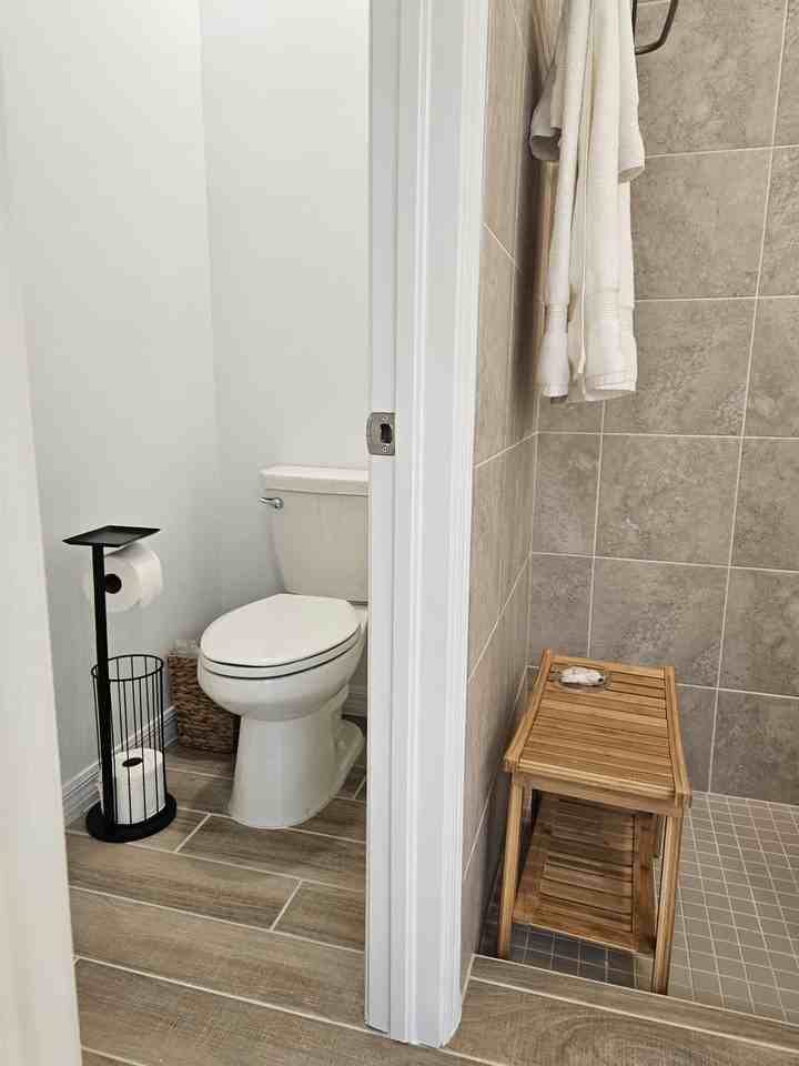 5943 Sunningdale St - Photo 6 of 50