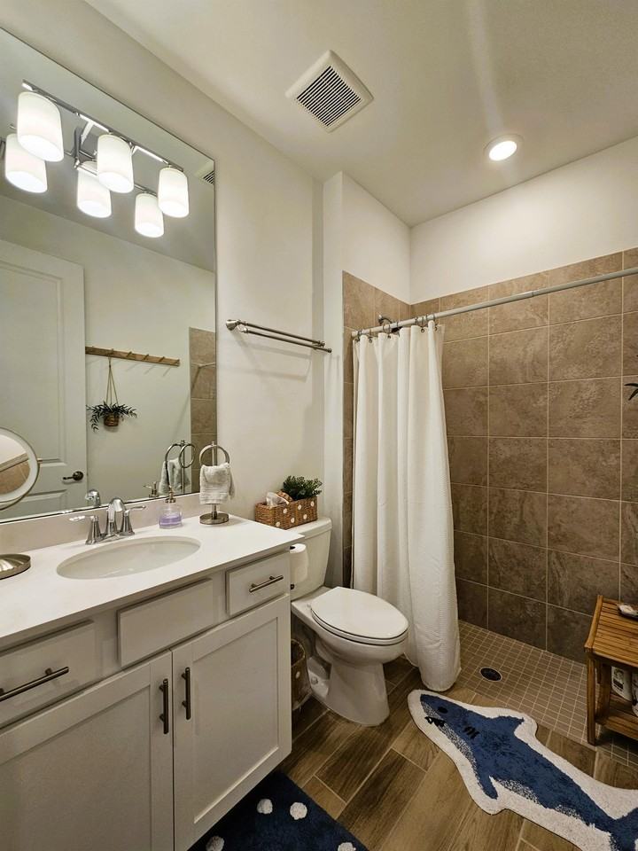 5943 Sunningdale St - Photo 2 of 50