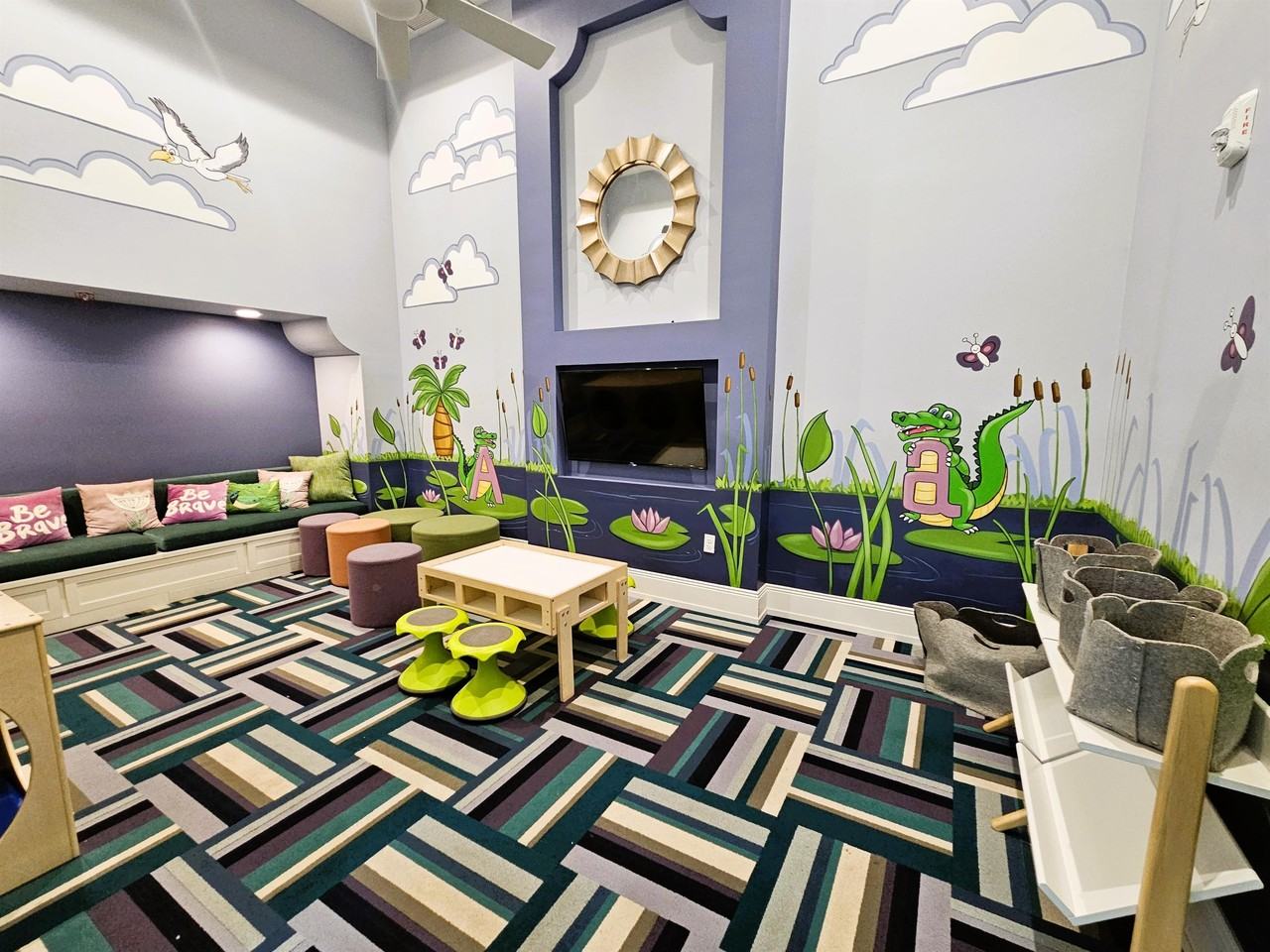 5253 Messina St - Photo 2 of 46