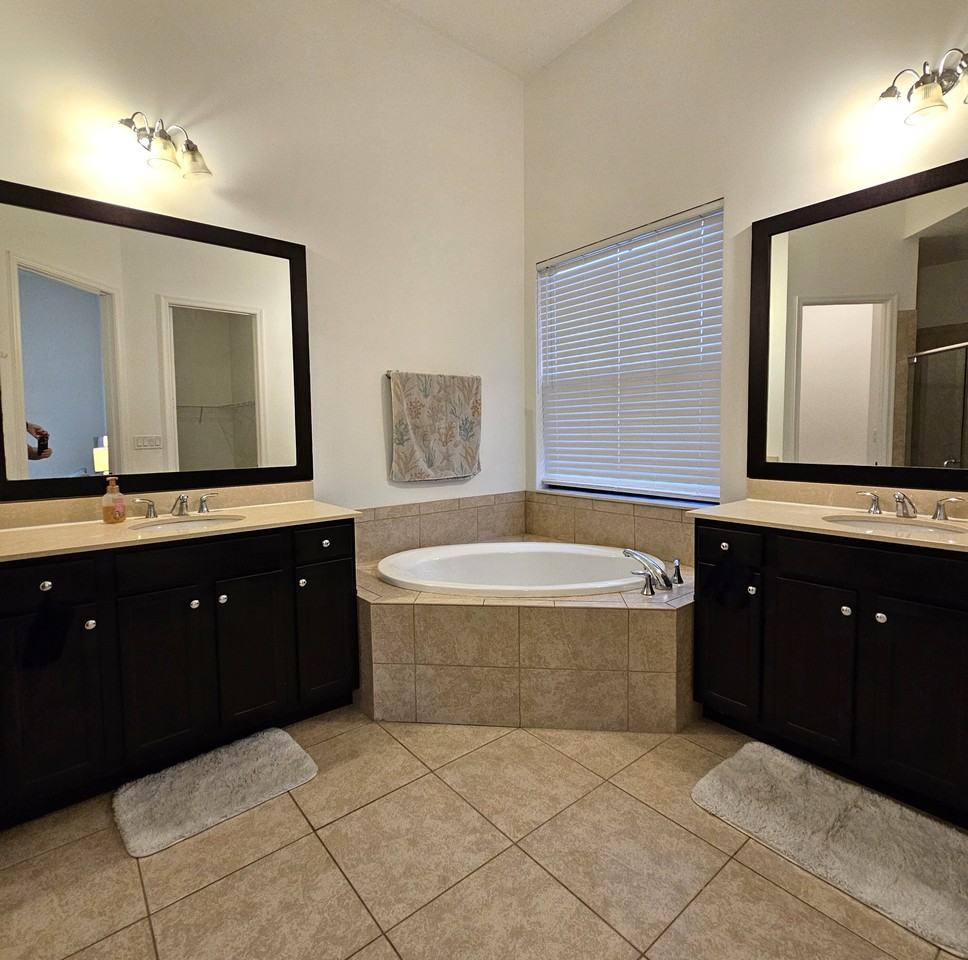 5253 Messina St - Photo 5 of 46