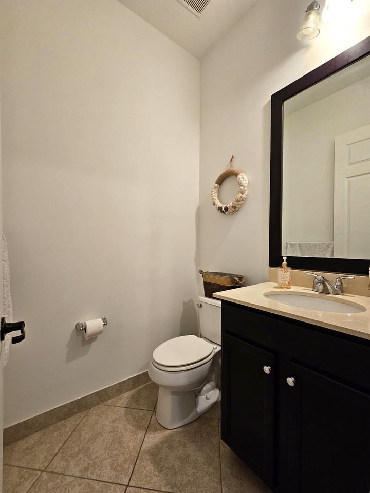 5253 Messina St - Photo 6 of 46