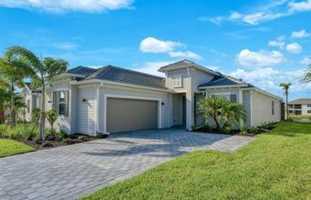 featured image of 5558 Hampton Links Court