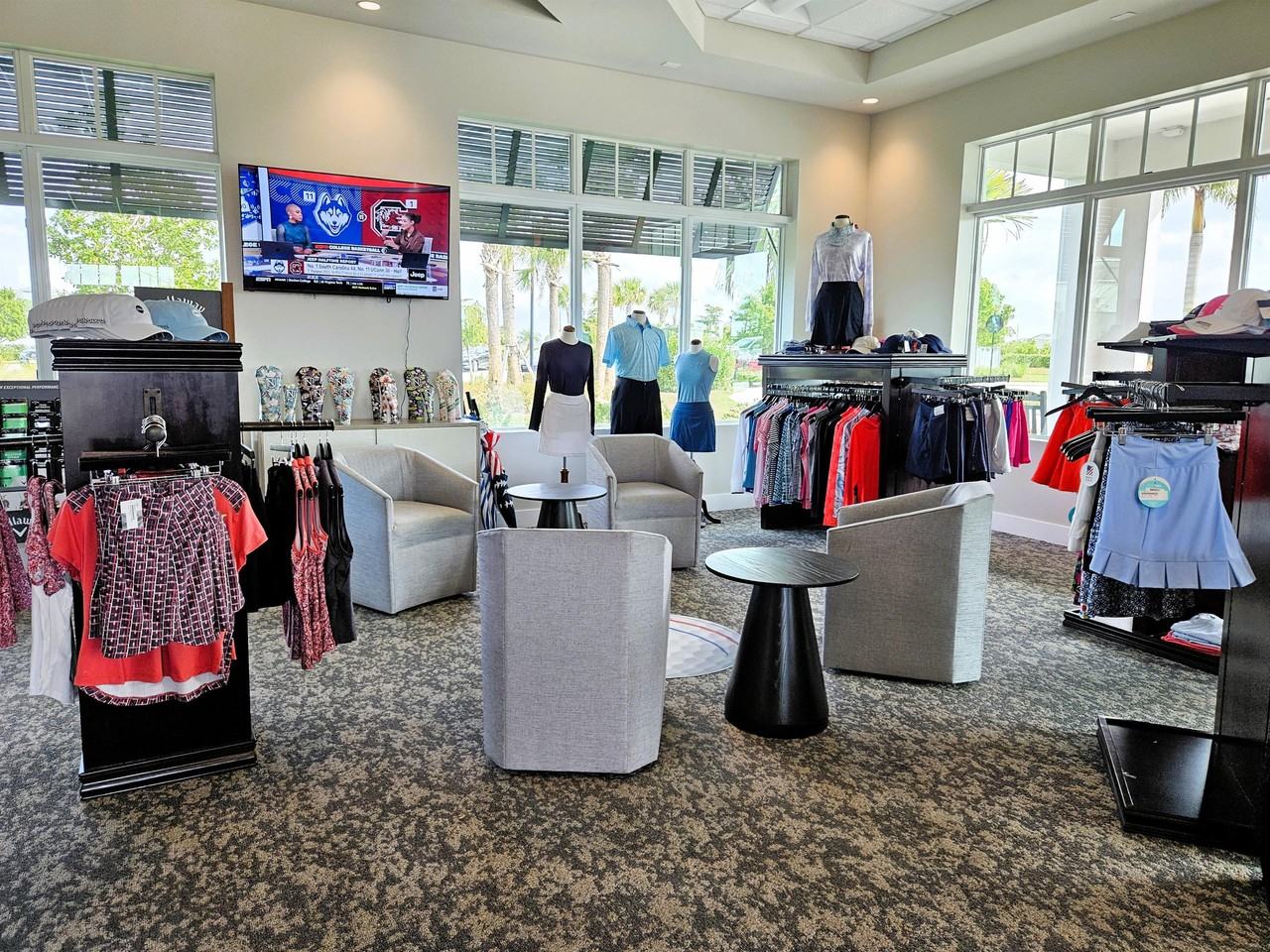 5558 Hampton Links Ct - Photo 4 of 46