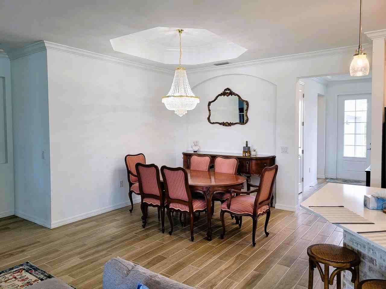 5909 Berwick Ln - Photo 3 of 37