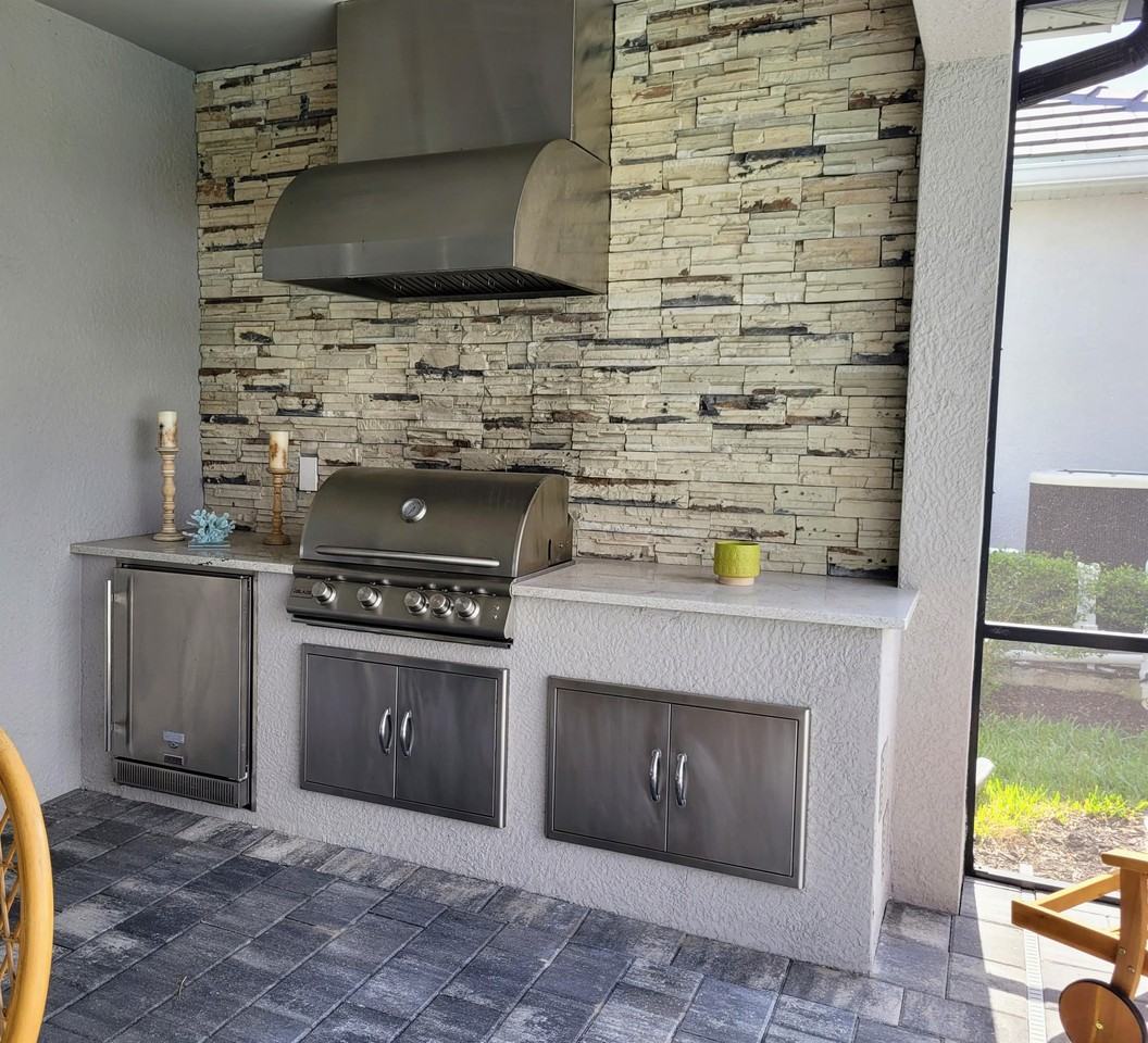 5909 Berwick Ln - Photo 3 of 37