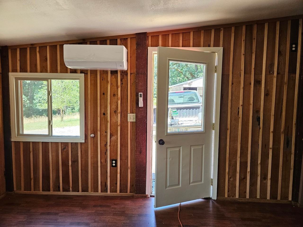 39967A Ward Rd - Photo 2 of 36