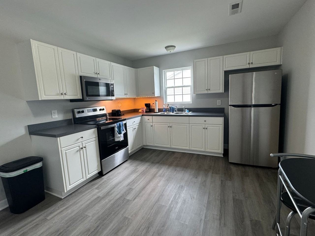 2414 Heath Ln - Photo 3 of 15