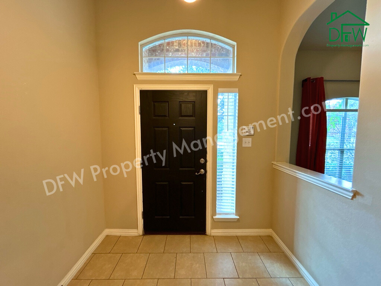 10304 Stoneside Trl - Photo 2 of 41