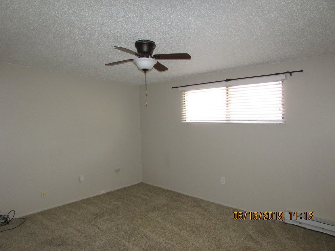 603 South Yucca - Photo 3 of 12