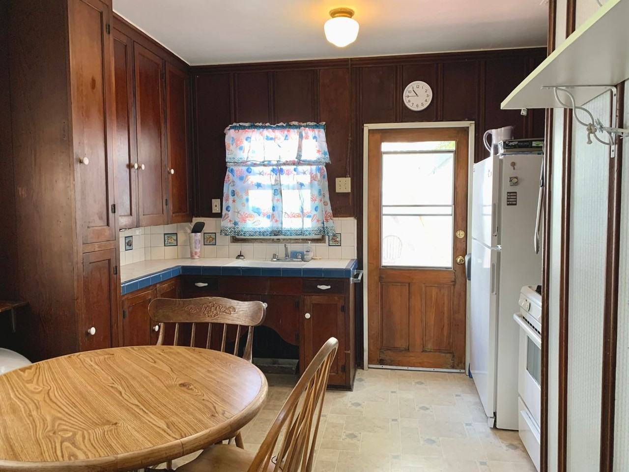 810 Ostend Ct - Photo 6 of 17