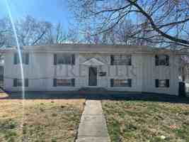 featured image of 240 W Kump St #D