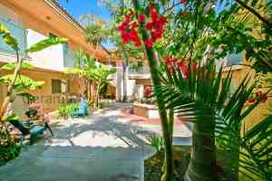 featured image of 215 14th St