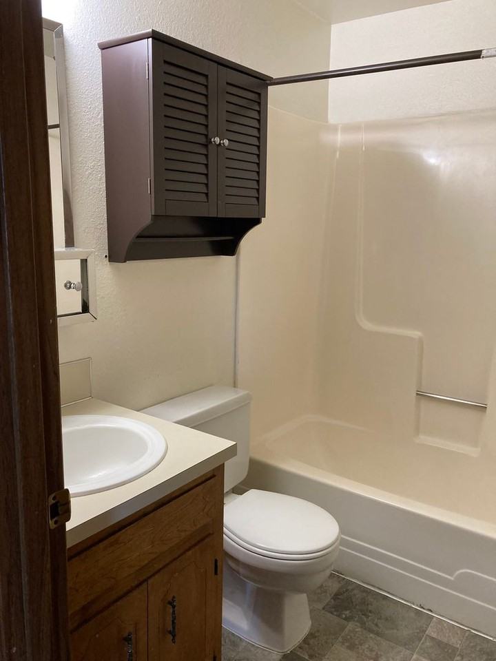 1796 Del Rio Ave Se - Photo 7 of 7