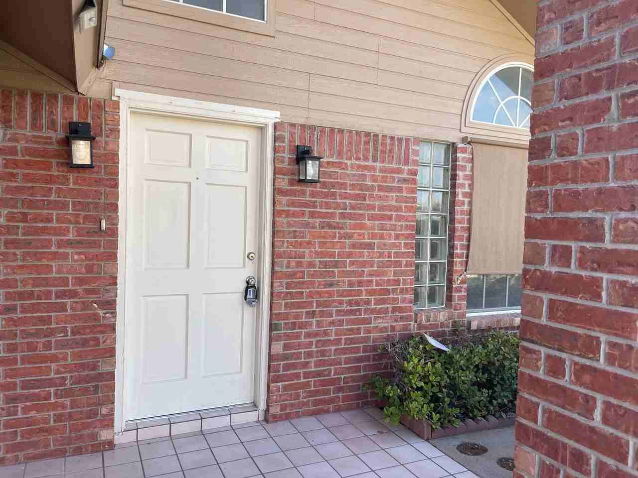 1754 Castle Gate Way - Photo 2 of 27