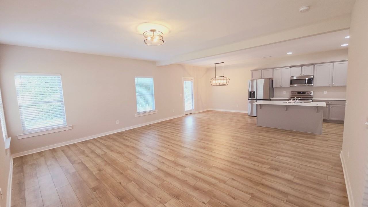 2122 Ellsworth Loop Rd Sw - Photo 5 of 30