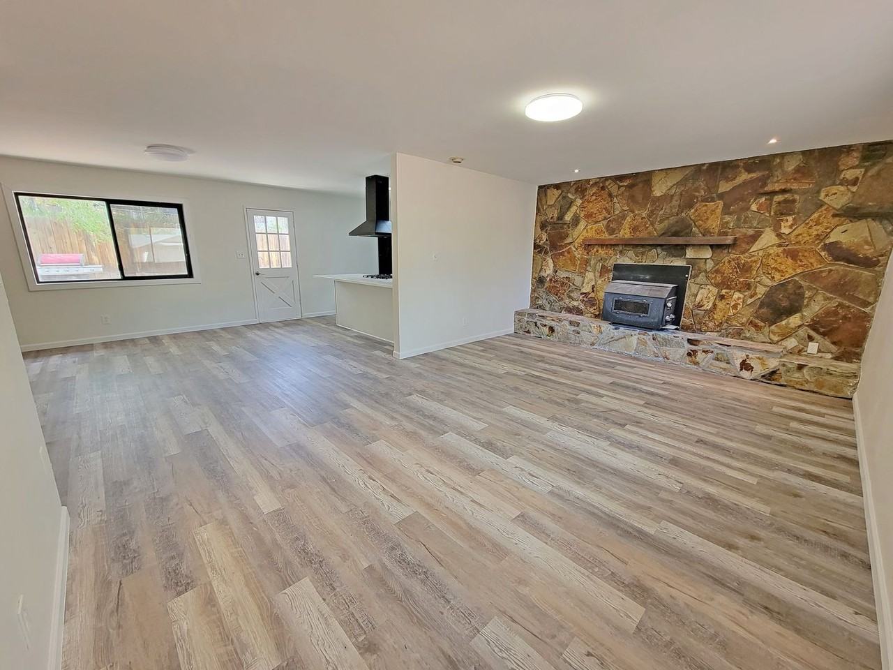4880 E Broken Bow Dr - Photo 3 of 14