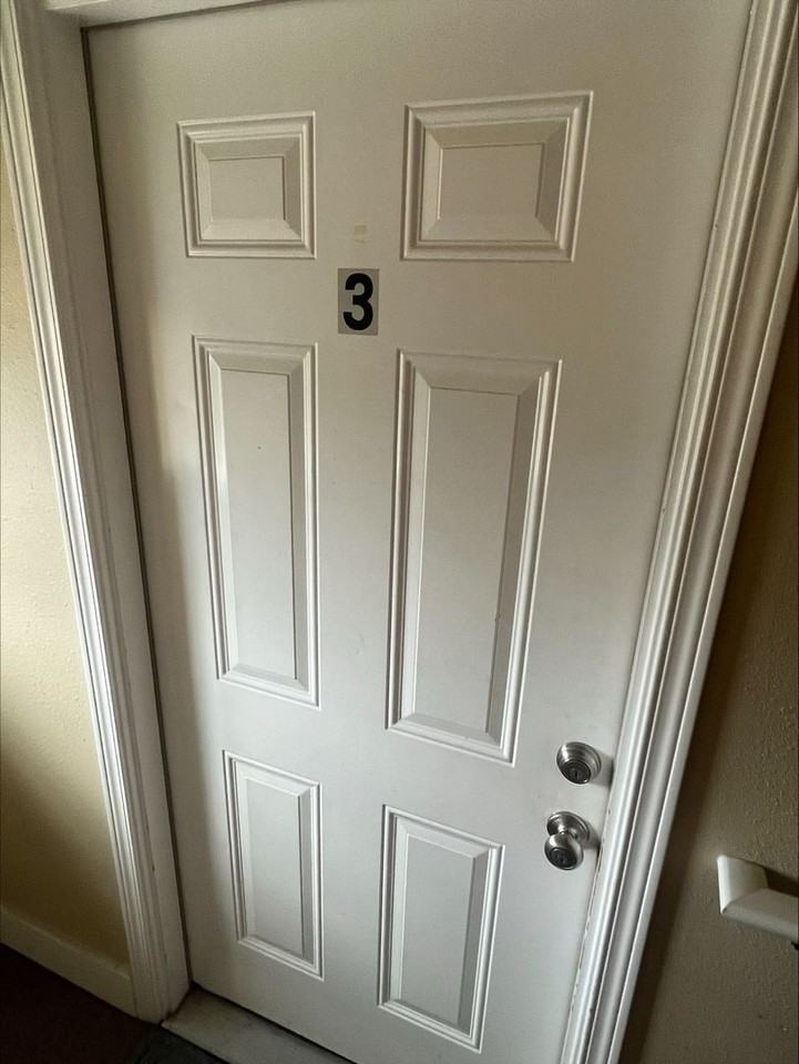 528 NE Washington Ave Chehalis, WA 98532 - Photo 2 of 8