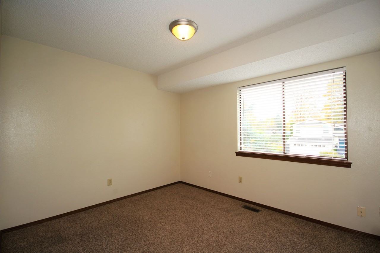 2302 Sw 350th Pl - Photo 6 of 12