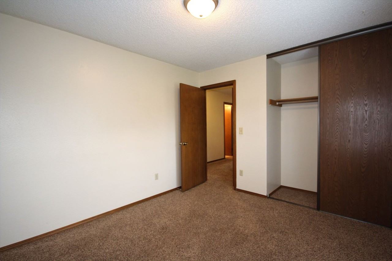 2302 Sw 350th Pl - Photo 7 of 12