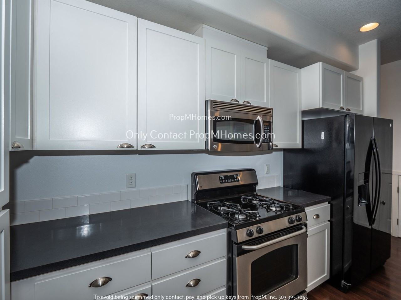 2274 Ne Redelfs Way - Photo 7 of 24