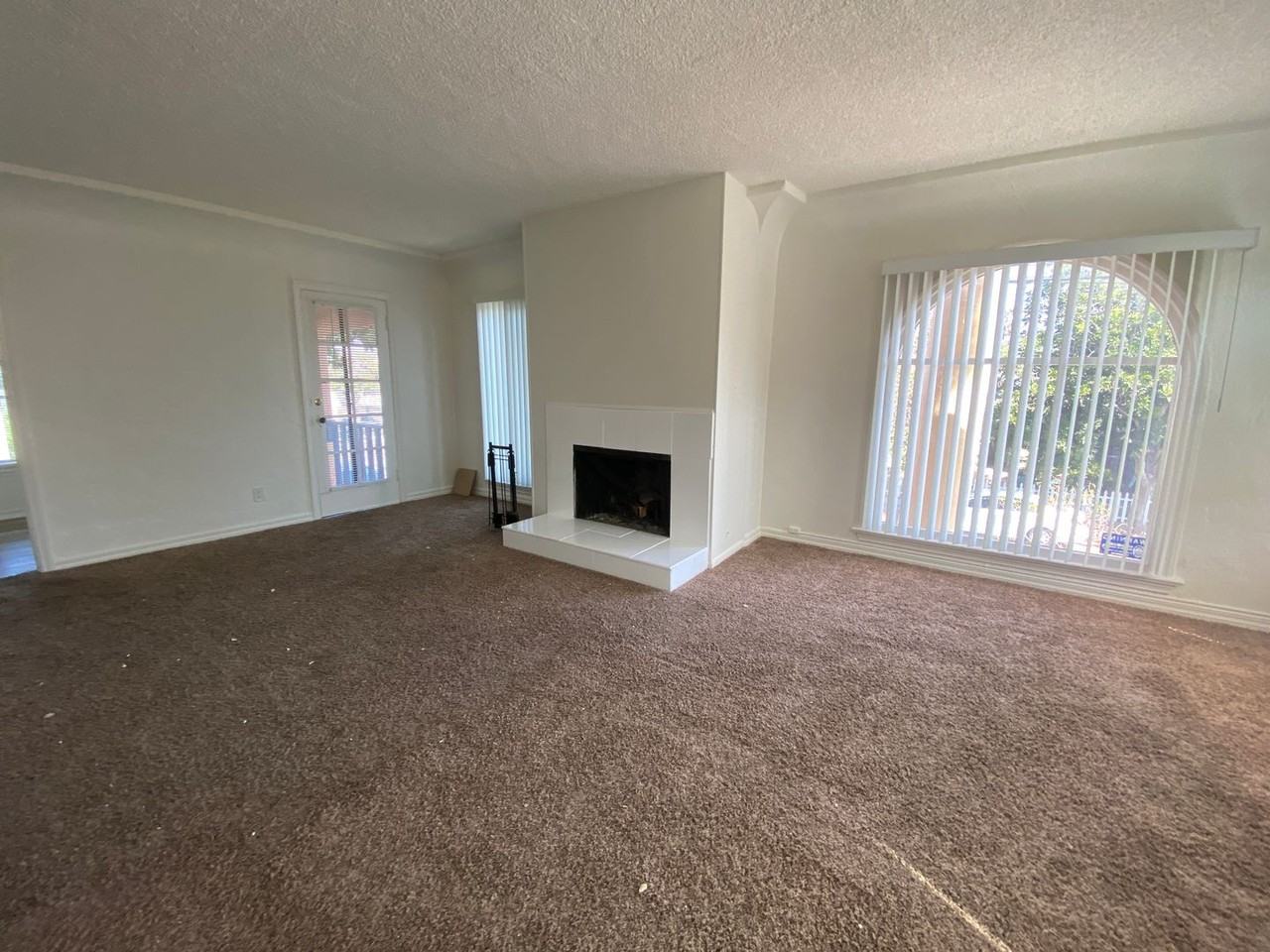 2130 E Florida St - Photo 2 of 12