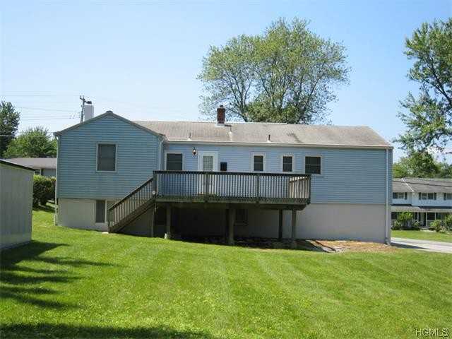 11 Mandalay Dr - Photo 3 of 29