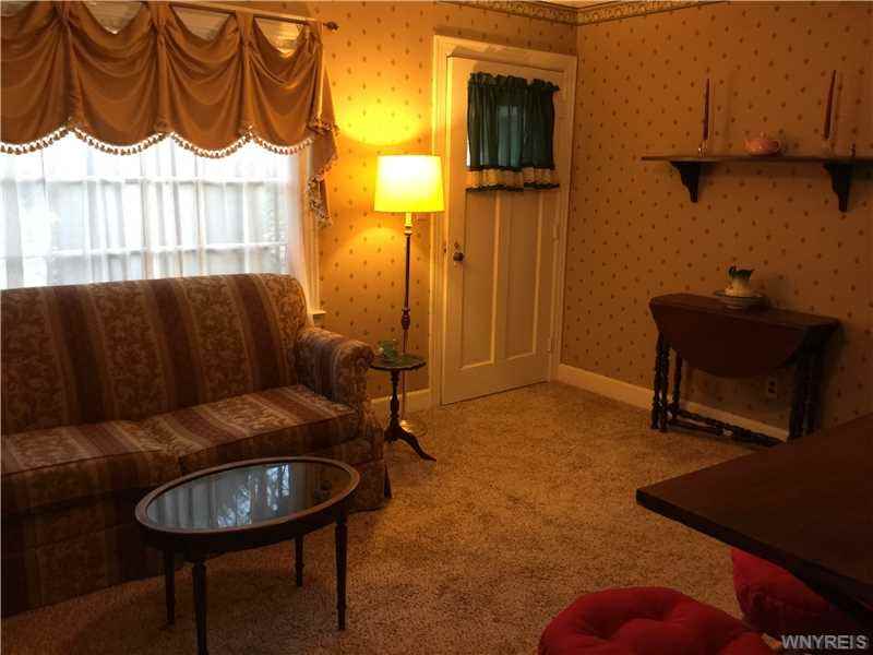 91 Torrance Pl - Photo 3 of 14