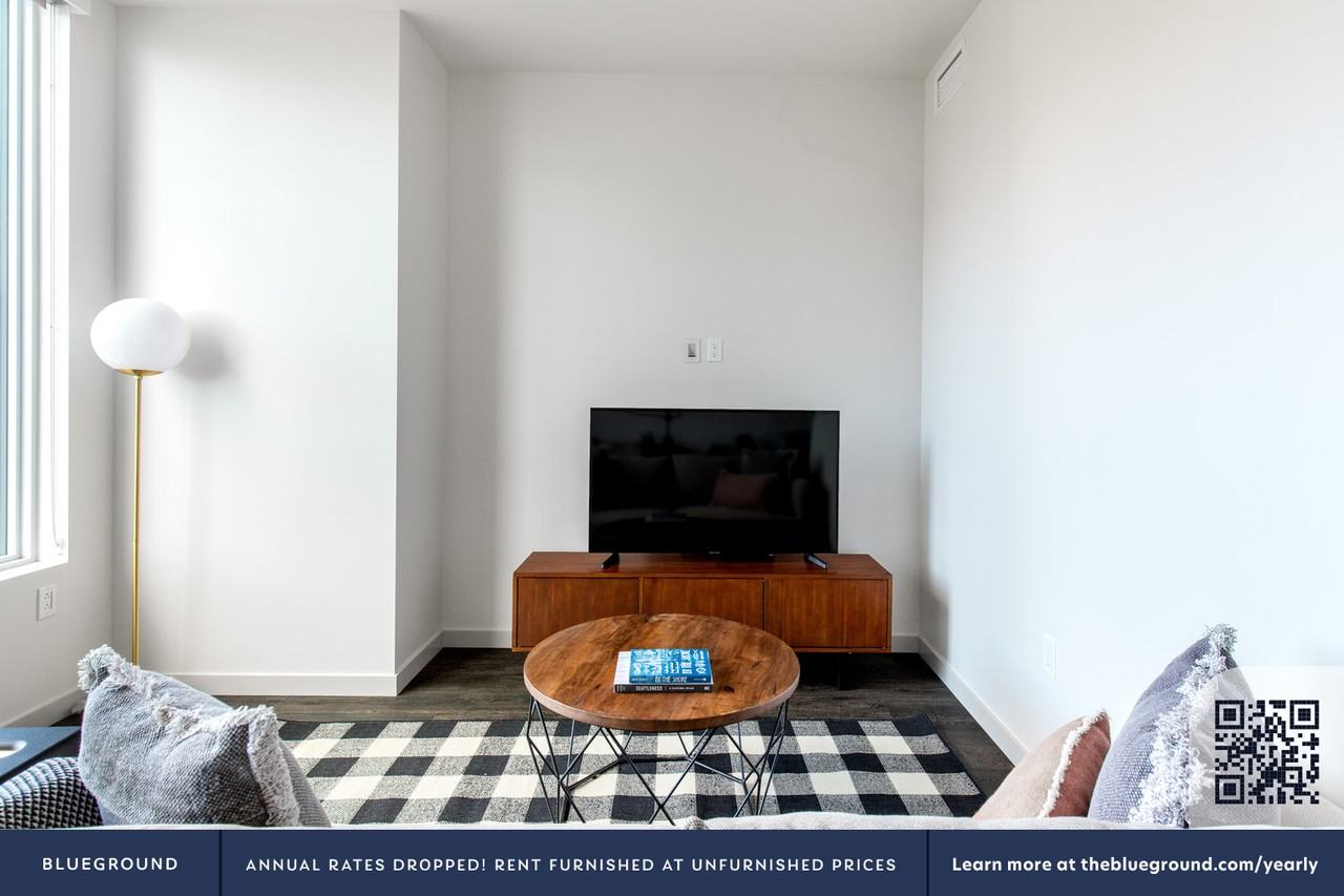 2015 2nd Avenue - Photo 4 of 29