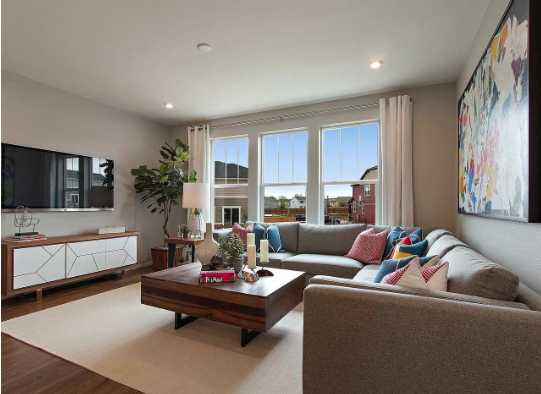 15910 E Otero Cir - Photo 2 of 19