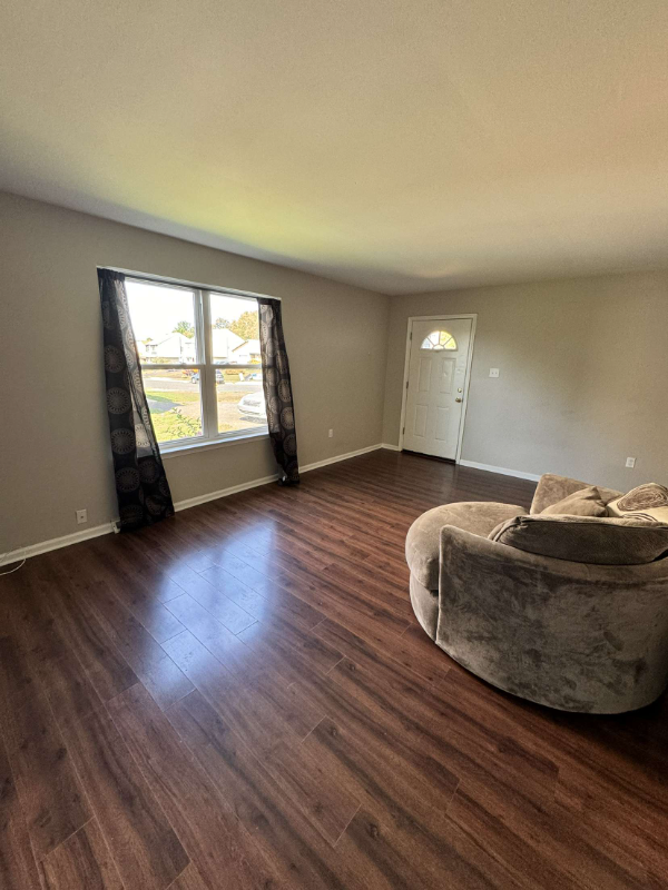 272 Beth Ann Dr - Photo 2 of 11