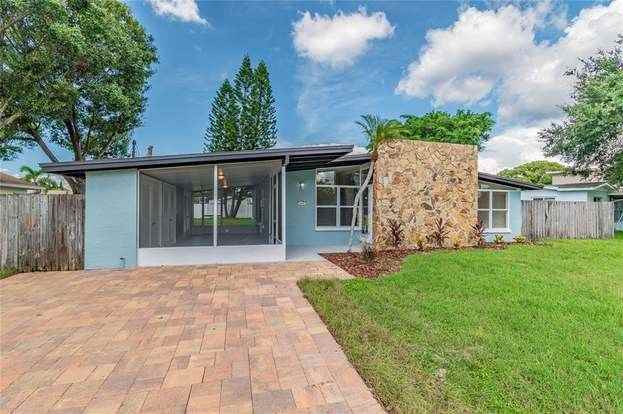 139 Sunlit Cove Dr Ne #NA - Photo 2 of 32