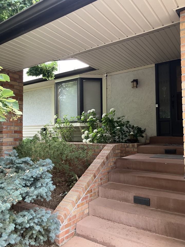 1478 S Moline St #NA - Photo 5 of 7