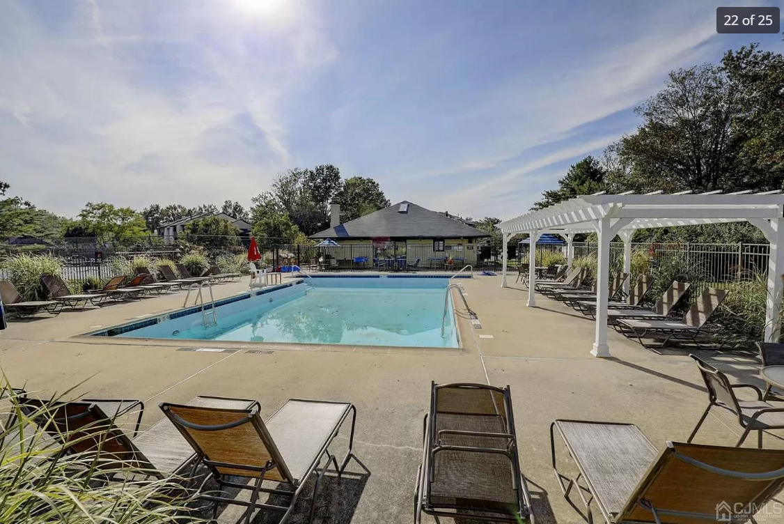 3 Covington Court #3 - Photo 6 of 41