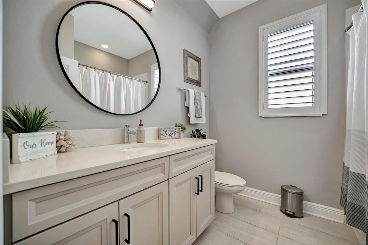 3549 Secluded Ct #NA - Photo 4 of 45