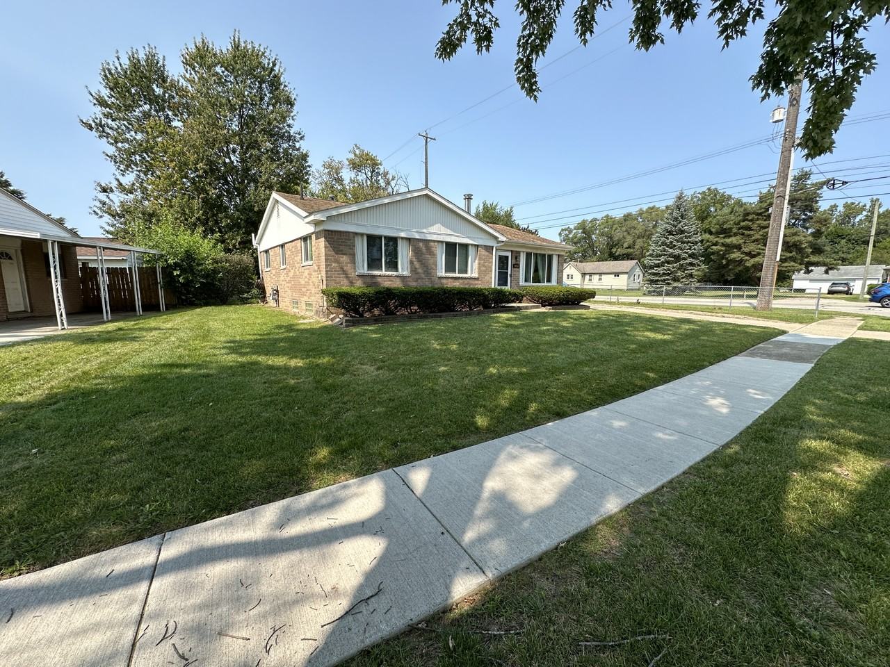 9408 Van Buren St #NA - Photo 2 of 44