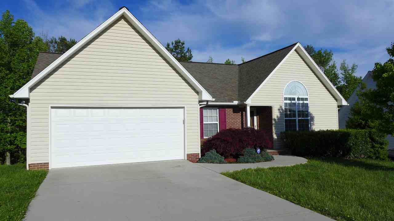 8328 Whippoorwill Rd #NA - Photo 3 of 4